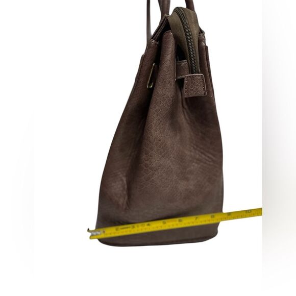 KC‎ Jagger Brown Rolling Suitcase - Picture 8 of 16